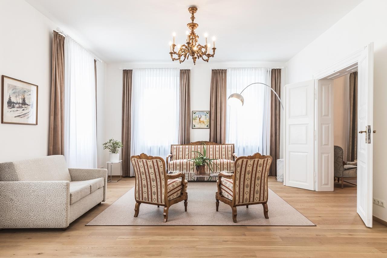 Sandwirth Suites Palais Musil Klagenfurt am Woerthersee ภายนอก รูปภาพ